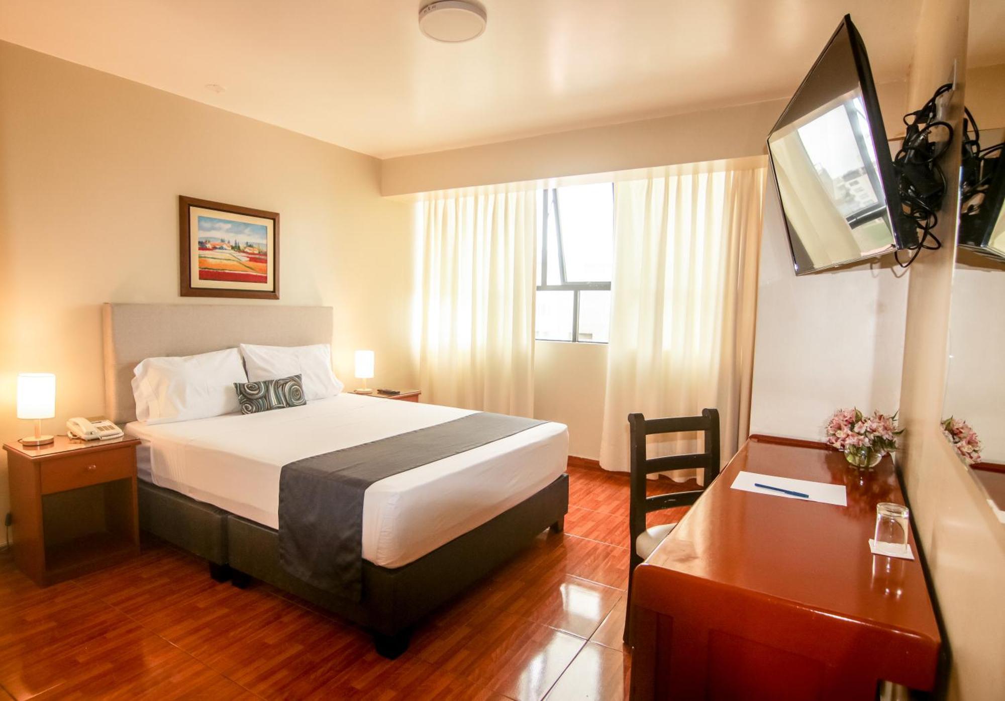 Epiqus Hotel Лима Экстерьер фото