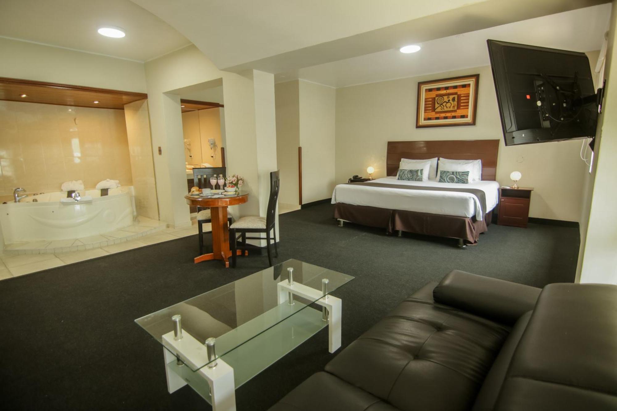 Epiqus Hotel Лима Экстерьер фото